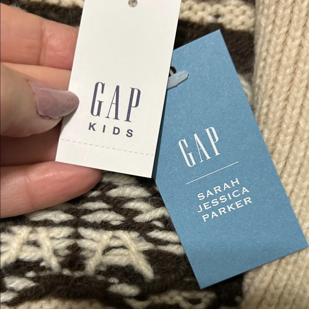 NWT GAP Kids Cream and Brown Patterned Sweater